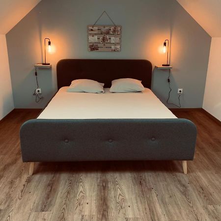 Bella Vista, Parking Gratuit, 5 Min Auxerre Apartment Moneteau Ngoại thất bức ảnh